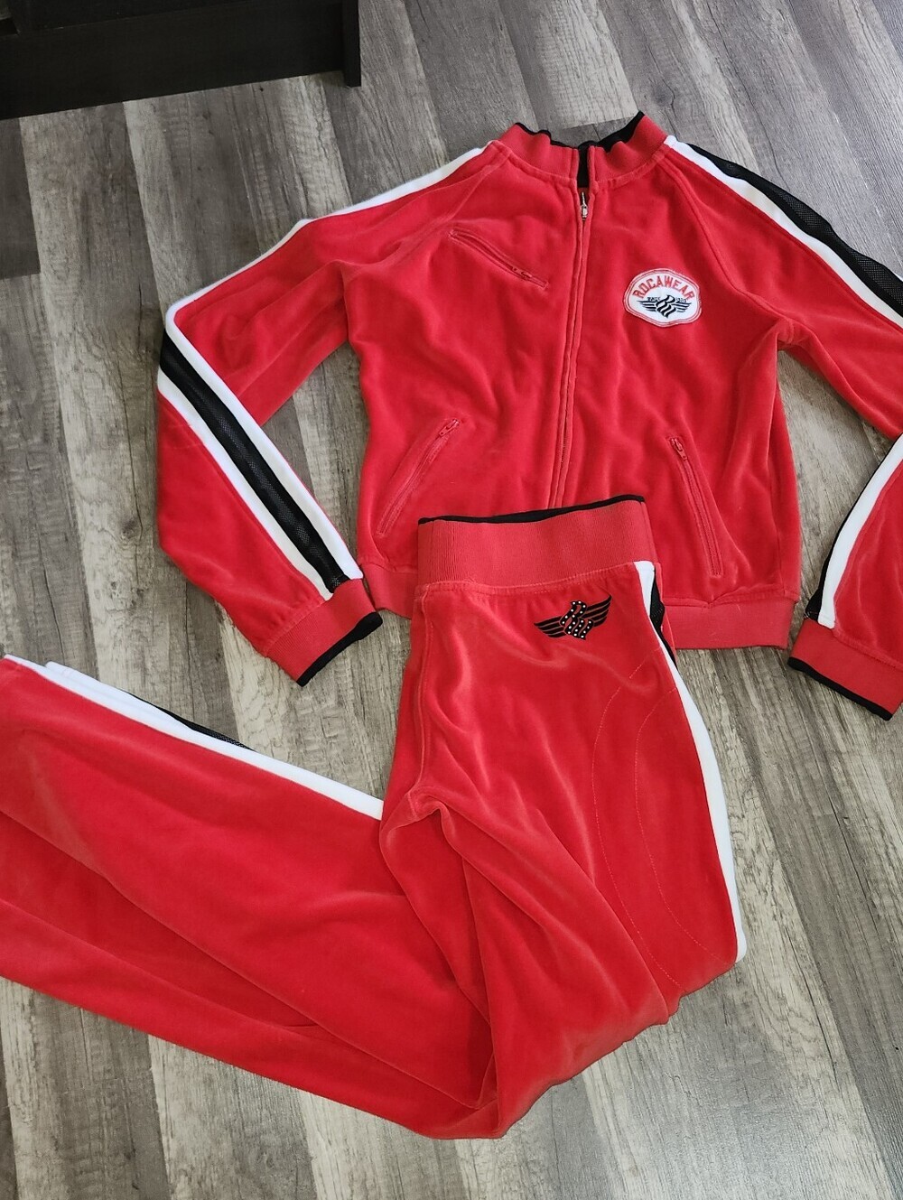 Vintage Rocawear Velour Track Set - Picture 2 of 7